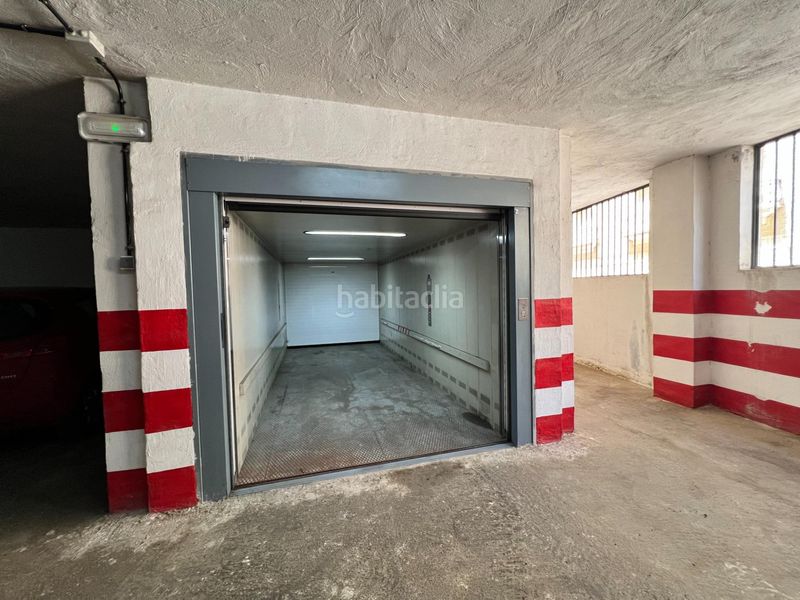 Foto 881c6d95-49fa-4aa8-ac0e-1a139c1daad2. Aparcament cotxe a Cenes de la Vega