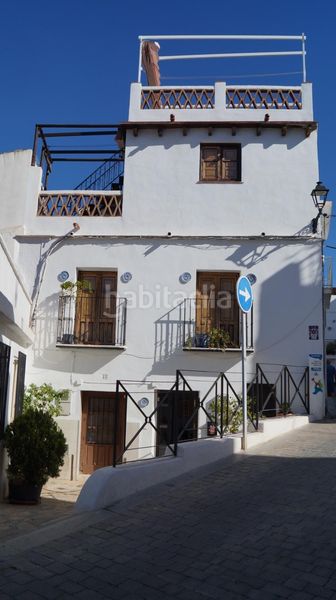 Foto 2d46746b-411d-4f74-9256-f966d12bdca9. Casa  en venta en Centro Salobreña