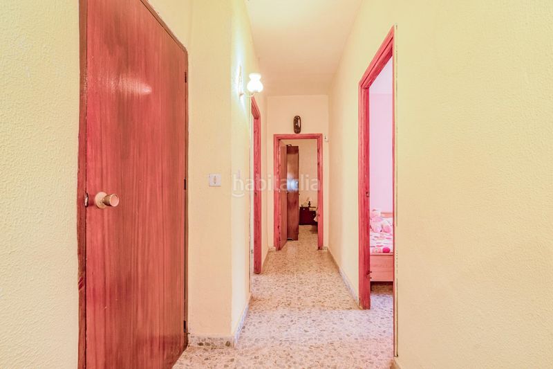 Foto ea46dbb4-8ae5-4c42-b70a-d2768c0b0add. Casa amb aparcament a Parque de San Roque Churriana de la Vega