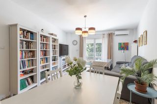 Etagenwohnung  Lepanto. Bonito piso luminoso, zona inmejorable y tranquila