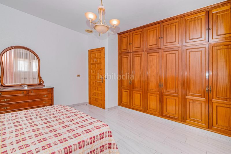 Foto 4d9669b3-e300-4165-b7c6-4a0a2f851e73. Casa amb aparcament a Purchil Vegas del Genil