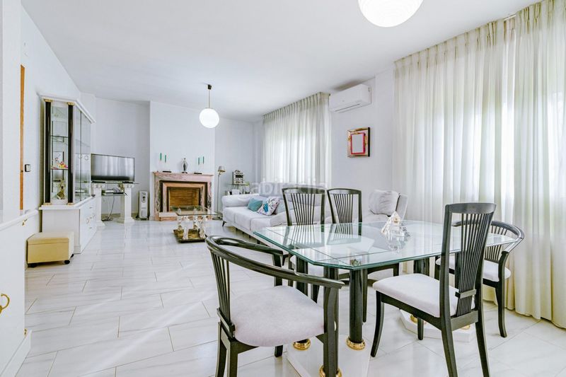 Foto 79de3b35-b679-489a-bd9a-c5bd71df98ea. Casa amb aparcament a Purchil Vegas del Genil
