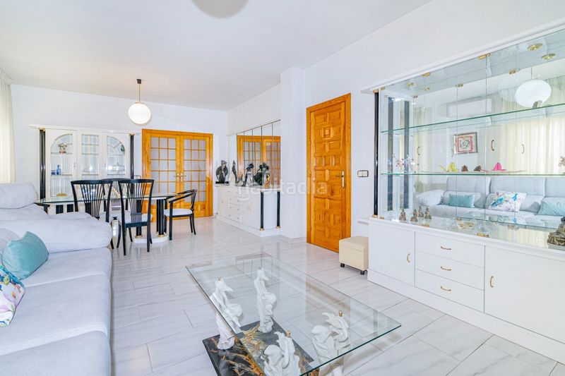 Foto d963a03f-2293-4be8-8e50-703c75ca7639. Casa amb aparcament a Purchil Vegas del Genil