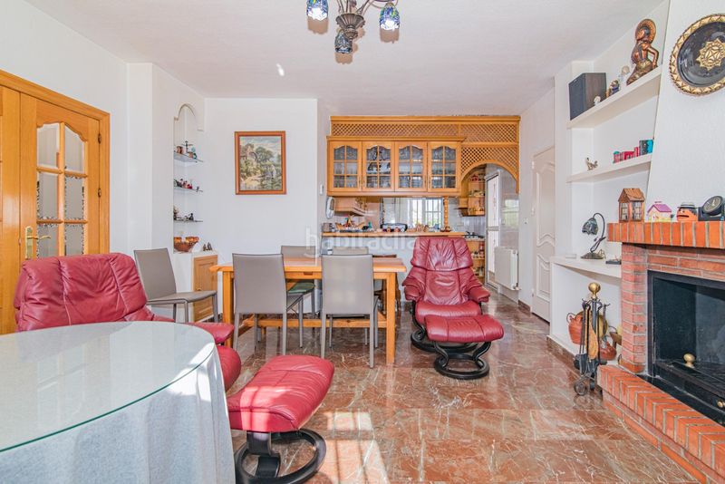Foto 0b5c9acc-3aad-404b-835f-58ce5fc73904. Chalet avec chauffage parking piscine dans Atarfe