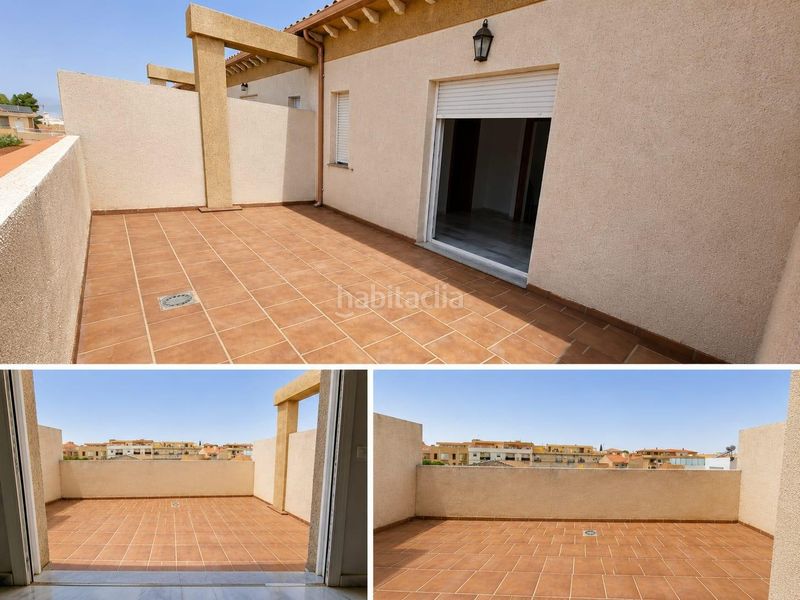 Foto b829d30b-d788-4983-81a0-618e31cb2675. Duplex avec parking dans Cúllar Vega
