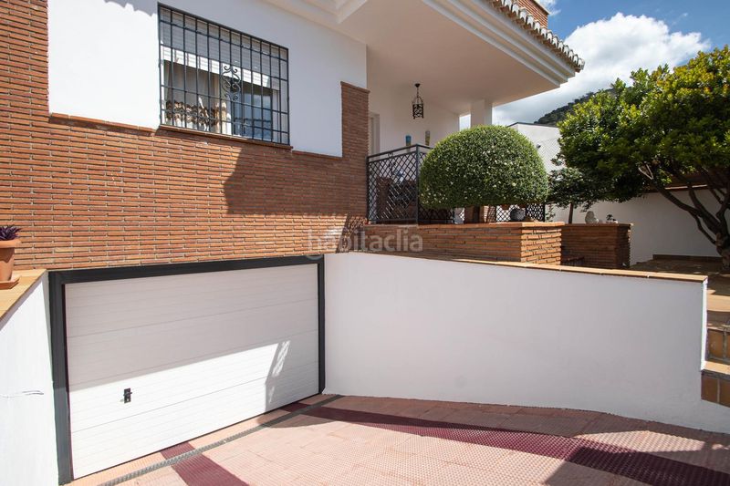 Foto 64f934ae-0971-4b61-9214-6333b9467111. Casa chalet independiente con piscina en Nívar