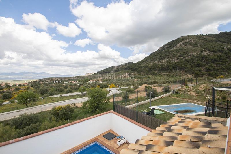 Foto 80bb7a3c-9578-4879-9a3d-7feec30ac297. Casa chalet independiente con piscina en Nívar