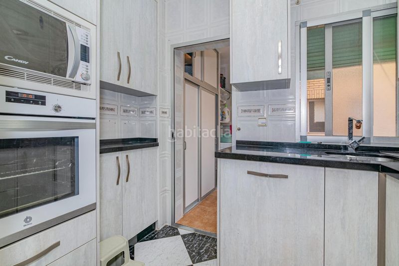 Foto 6a32f408-5ccf-4d08-9c1a-711a30ba133e. Flat with heating in Atarfe