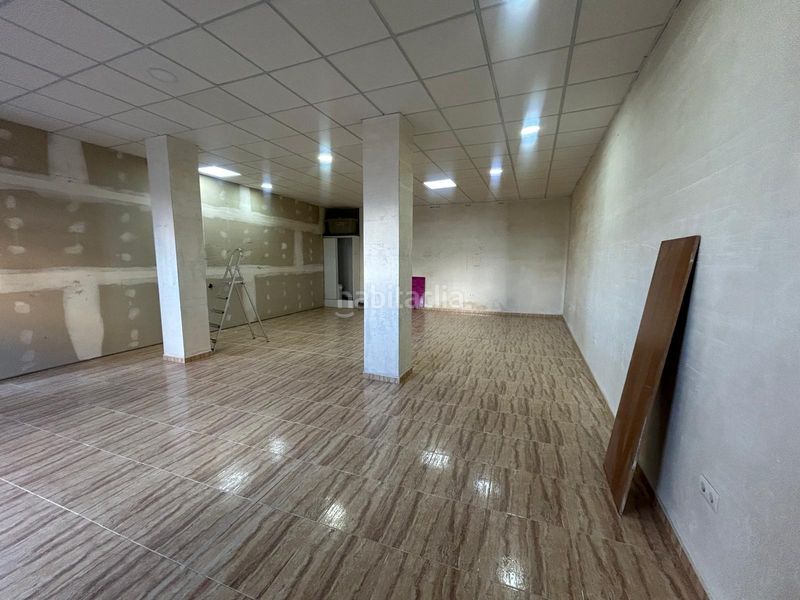 Foto a10c3c22-b182-449e-b30f-21bdbd722dd3. Lloguer local comercial a Atarfe