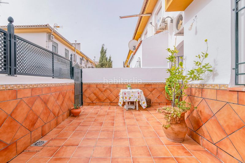 Foto f5c2b3bb-766d-4222-9682-eecc30352c96. Casa adossada amb calefacció aparcament a Barrio de la Vega Monachil