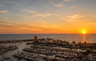 Piso en Avenida de carlos iii 693. Apartamento con vistas al mar