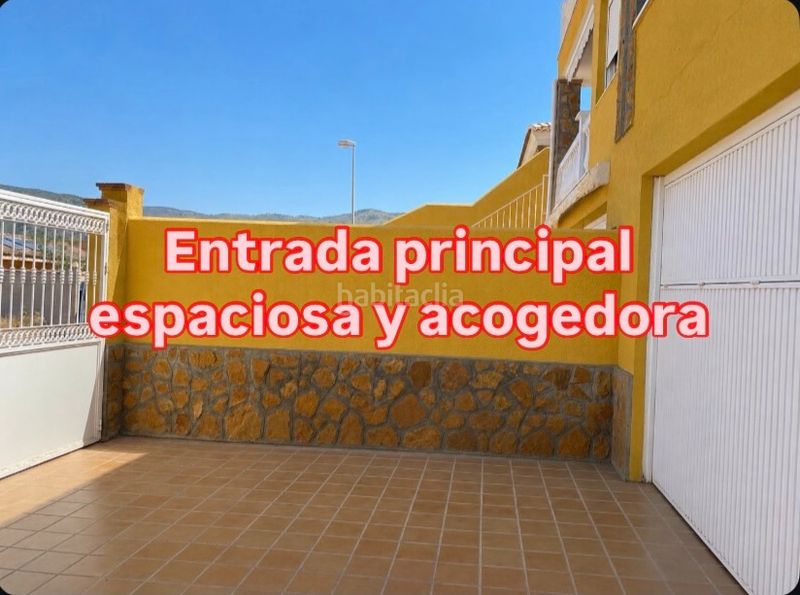 Foto bc3df4fb-09ad-4c11-b6fa-d1757ffbb777. Casa adossada amb xemeneia calefacció aparcament a Vícar