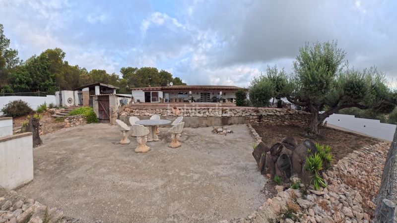 Foto 6a698dea-41f8-4bf5-a474-82340013408c. Masia amb aparcament piscina a Perelló (El)