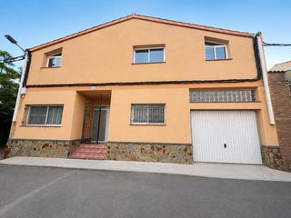 Casa a Deltebre. Vivienda de altas calidades en deltebre  232 m2 construidos