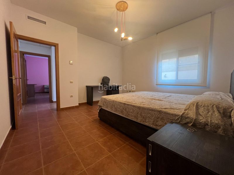 Foto ed328a8f-c896-4f39-9fcd-90a5e3203783. Casa a Deltebre