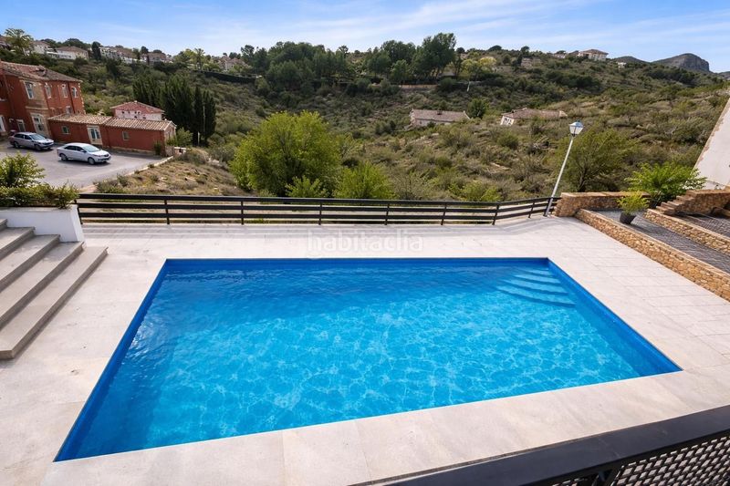 Foto 27fb64ca-3627-4f3f-a1a8-dfaa131a884d. Casa amb piscina a Montebello - Nou Espai Nucia (la)