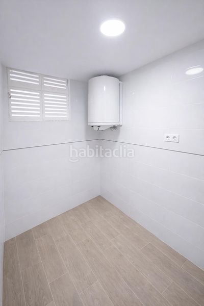Foto 8f5a3530-9a7b-40f2-9bfb-1d87623f95fc. Casa amb piscina a Montebello - Nou Espai Nucia (la)