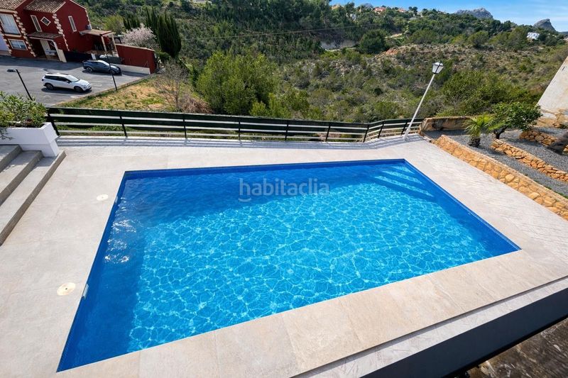 Foto c7bc7221-8e68-497c-b176-619f2ed0b385. Casa amb piscina a Montebello - Nou Espai Nucia (la)