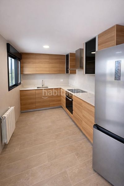 Foto d9b9fe24-3258-4c15-a6b0-22b133b9cbc4. Casa amb piscina a Montebello - Nou Espai Nucia (la)