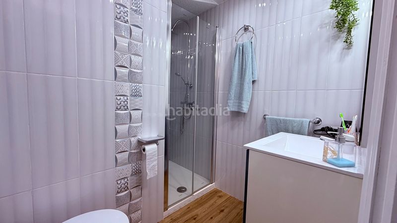 Foto f2a22c57-dde9-4ce0-b2f7-8d1decaf3a84. Casa adossada amb calefacció aparcament piscina a Nucia (la)
