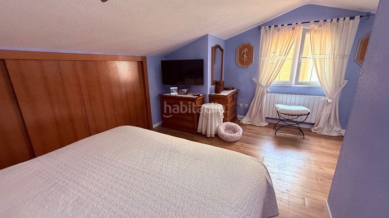 Foto f551bc89-ab17-4109-9563-3d5ecf899006. Casa adossada amb calefacció aparcament piscina a Nucia (la)