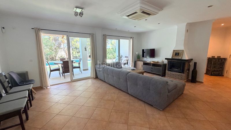 Foto 7f9daae9-e3b3-4a56-9fe1-4af56ae919ba. Lloguer casa amb calefacció piscina a Altea la vella Altea