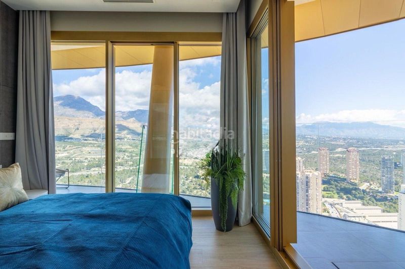 Foto f807ed9d-f3b9-4509-b9dc-037db5b42c12. Miete dachwohnung mit heizung in Playa Poniente Benidorm