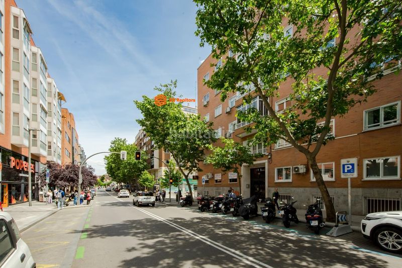 Foto 1a69f291-4e7b-461d-befb-401f977c10f9. Pis amb calefacció a Prosperidad Madrid