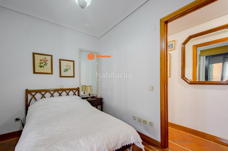 Foto fa4b3fea-b4d6-4509-8aee-044cce7ebad3. Àtic amb calefacció piscina a Palos de Moguer Madrid