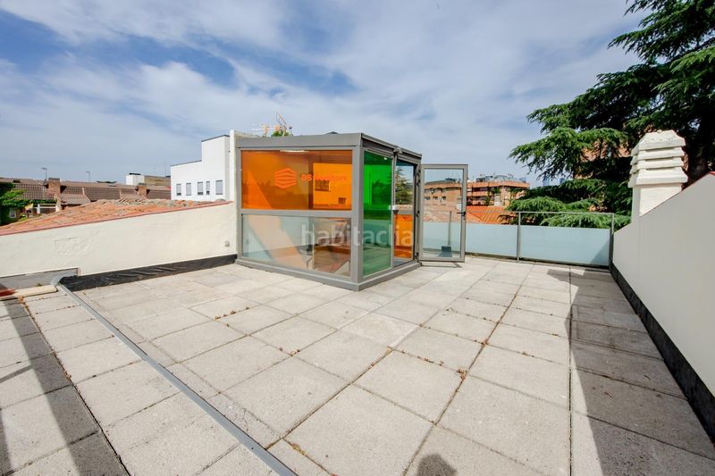 Foto a31f10b8-03e1-41e4-9893-d624c4977f4c. Casa adossada amb calefacció a Colina Madrid