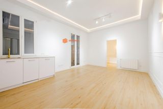 Pis  Ibiza 3. Piso frente al parque del retiro, calle ibiza