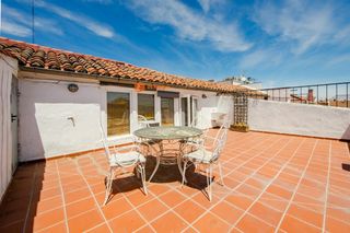 Penthouse in Plaza de Pedro Zerolo