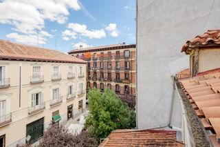 Pis  Calle calle pez. Piso reformado a estrenar en calle pez
