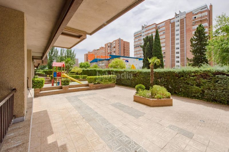 Foto 58a69268-bfce-46a1-94f8-829792b5cf0f. Pis amb calefacció aparcament piscina a La Paz Madrid