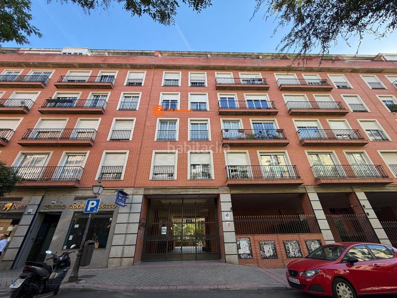Foto a9b872d7-3d2a-4c16-bddb-bb3eeaab4a60. Àtic amb calefacció aparcament a Palos de Moguer Madrid