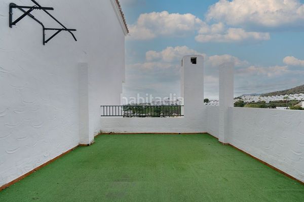 Foto d33841f6-e2d2-46fa-8209-0846aa3fffef. Dúplex amb piscina a Calahonda Mijas