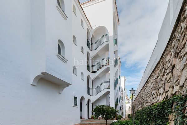 Foto d8400906-ebae-466f-ac3f-b738ad0d3b47. Dúplex amb piscina a Calahonda Mijas