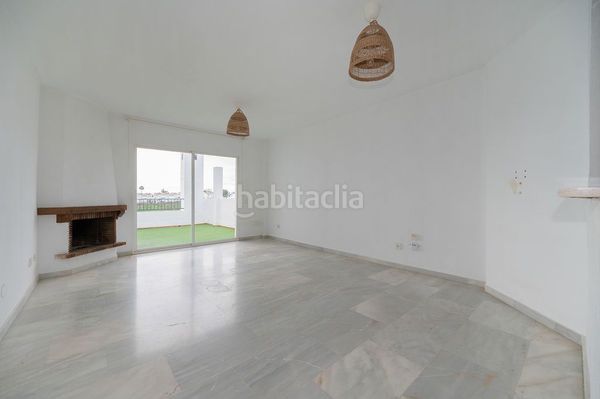 Foto d9576bc4-4d1d-4d86-864c-cd01da11b0ec. Dúplex amb piscina a Calahonda Mijas