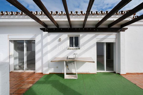 Foto dae68044-295c-404b-b8b7-ff91ac851f09. Dúplex amb piscina a Calahonda Mijas