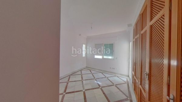 Foto 788ee8e6-b3d4-4f04-b061-254588d03653. Dúplex amb piscina a Puerto Banús Marbella
