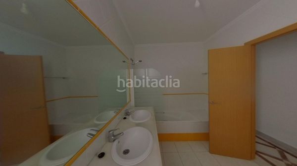 Foto a01af894-e5e0-43d4-b843-88ce452acef1. Dúplex amb piscina a Puerto Banús Marbella