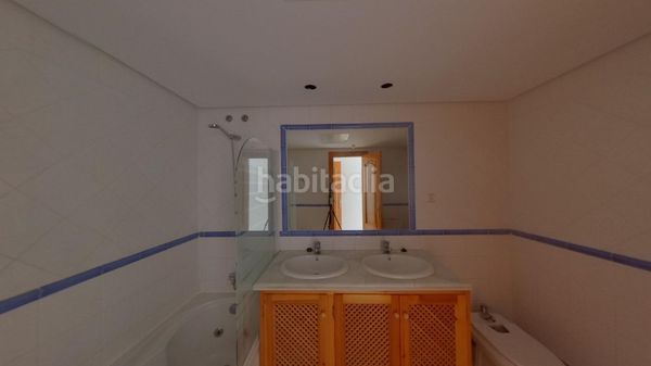 Foto c85a5d78-5878-4459-9252-4ec7ac1cd967. Dúplex amb piscina a Puerto Banús Marbella