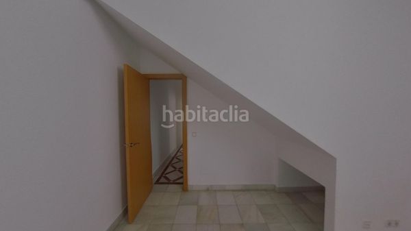 Foto df7150a0-d5c3-43c4-b432-2ac10a57a921. Dúplex amb piscina a Puerto Banús Marbella