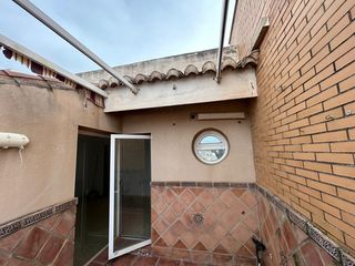 Piso en Avenida Villa de Madrid
