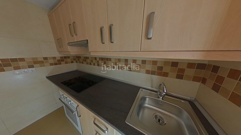 Foto 0e297811-71f5-48e3-a02c-86ab36ea615c. Piso  en venta en Los Castillejos - La Trinidad Málaga