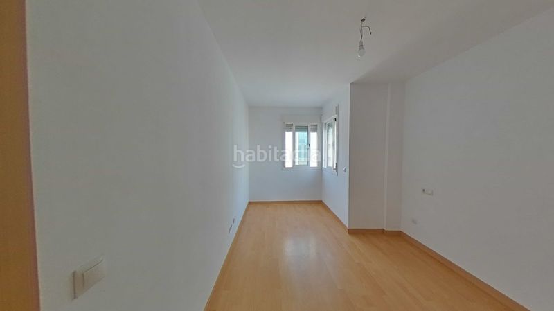 Foto 896650a6-389d-41e8-b959-6a821a04a1d6. Piso  en venta en Los Castillejos - La Trinidad Málaga