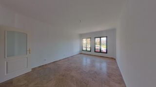 Piso  Avenida de barcelona. Piso en nueva alcántara, marbella - ¡a 4 minutos de la playa!