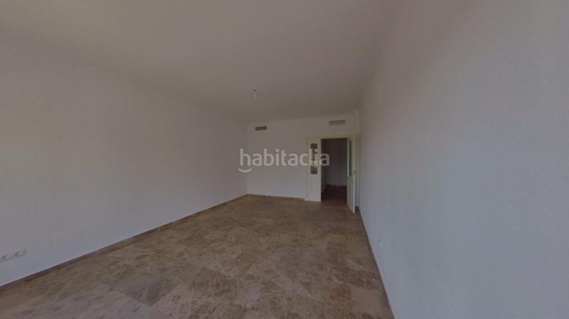 Foto a50e00ad-bc2a-4f7b-8c46-8e8b1d76b581. Pis amb piscina a Nueva Alcántara Marbella