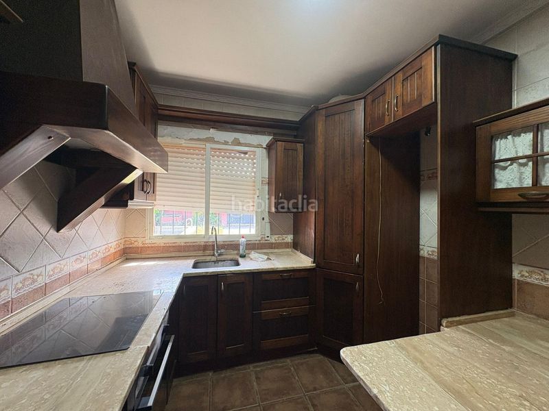 Foto f9758346-bed3-4f6a-acf3-2df8ad8d216e. Xalet amb piscina a Las Lagunas - Campano Chiclana de la Frontera