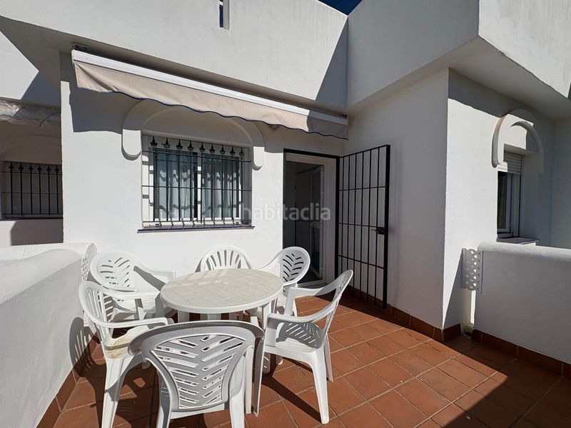 Foto 1f4036d4-b70e-4e66-b789-e6604cb8c480. Apartament amb aparcament piscina a Novo Sancti Petri Chiclana de la Frontera